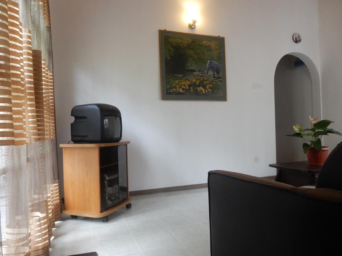 Sisanda Residence Bentota Buitenkant foto
