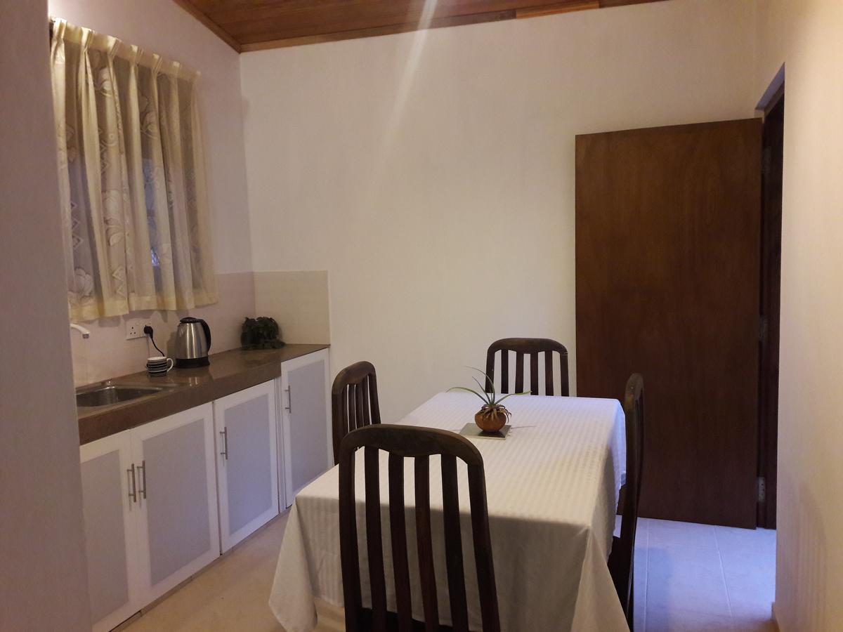 Sisanda Residence Bentota Buitenkant foto