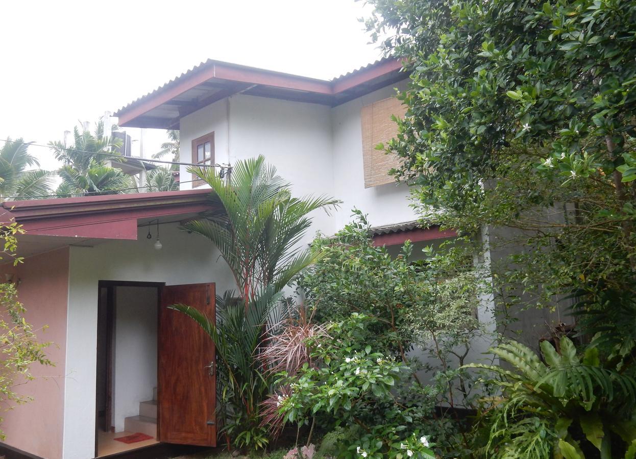 Sisanda Residence Bentota Buitenkant foto