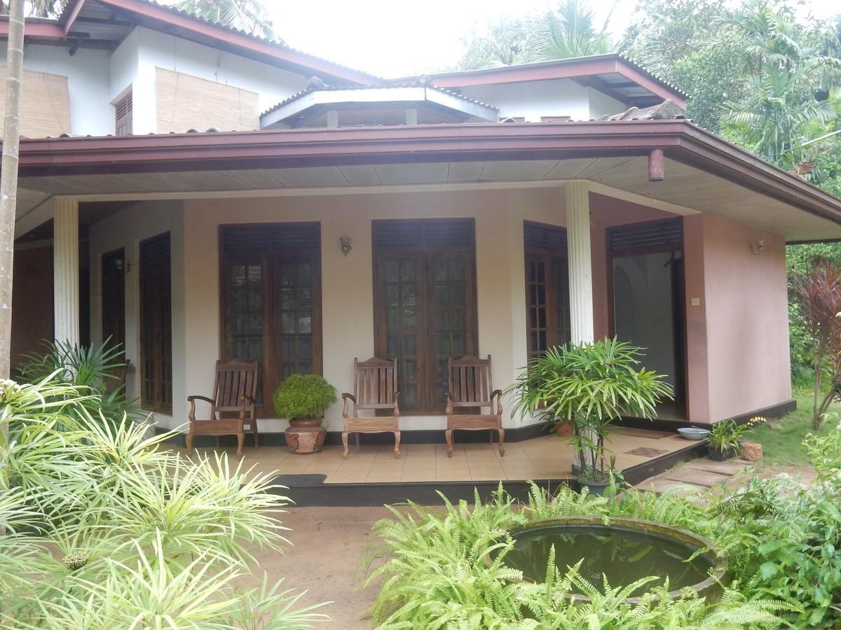 Sisanda Residence Bentota Buitenkant foto