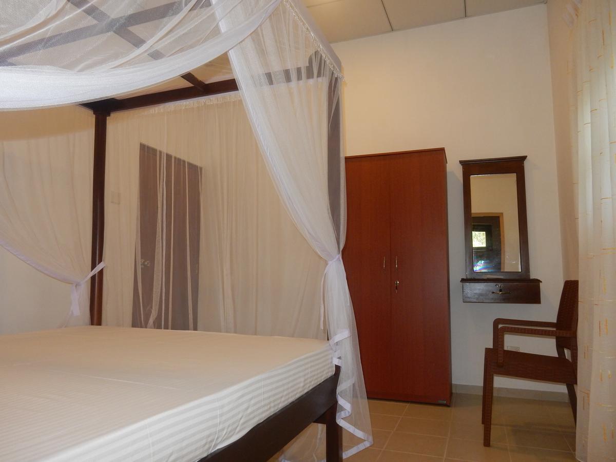 Sisanda Residence Bentota Buitenkant foto