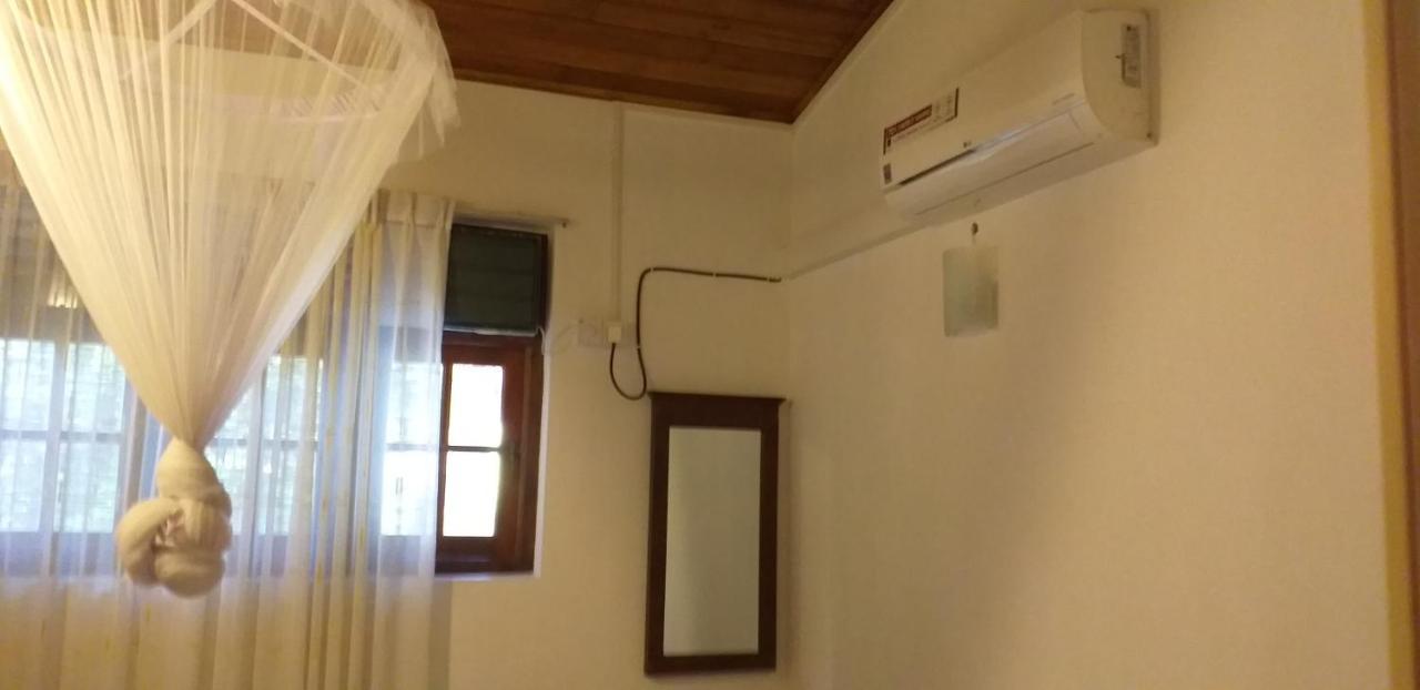 Sisanda Residence Bentota Buitenkant foto